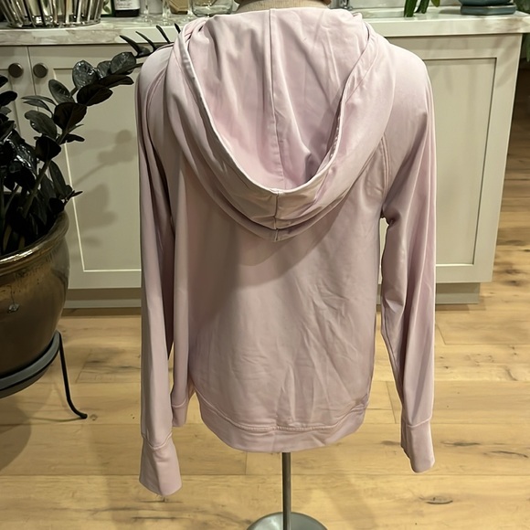 NWOT Care + Ware by Oscar de la Renta Chest port access hoodie - Picture 7 of 12